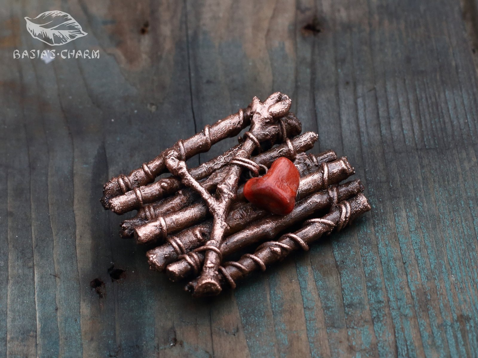 Oak Branches with Coral Heart Brooch - Image 3