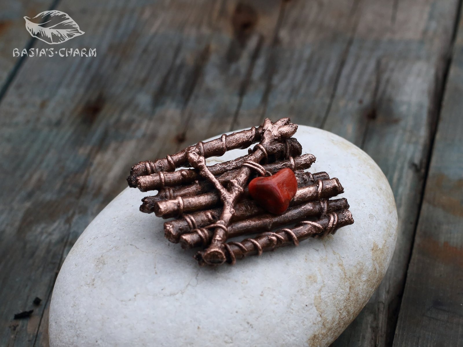 Oak Branches with Coral Heart Brooch - Image 4