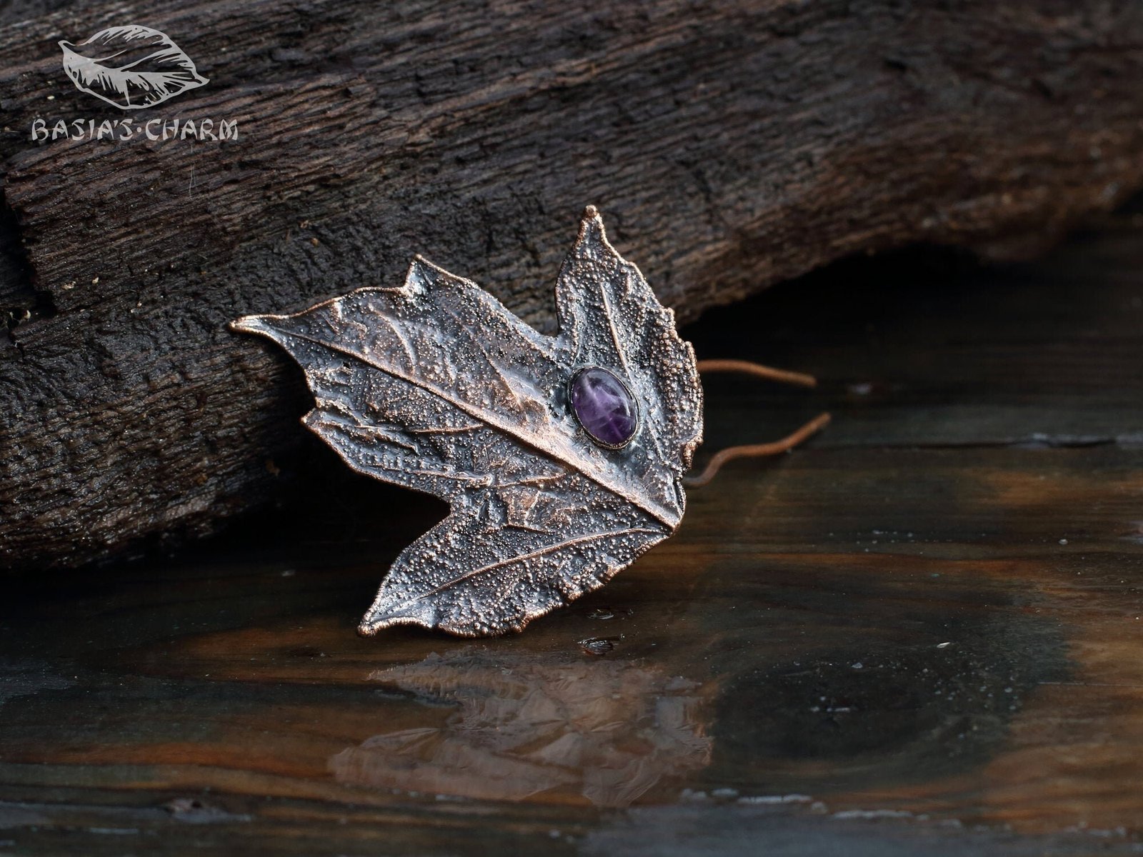 Viburnum Leaf with Amethyst Hair fork - Image 8