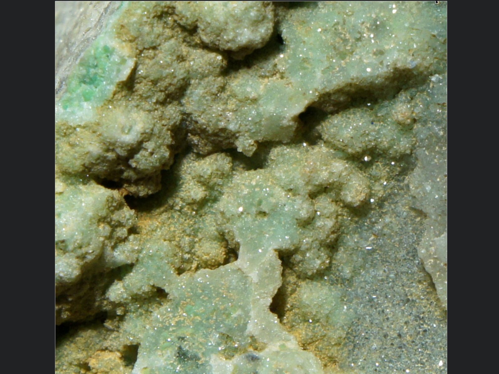 Chrysoprase with Garnierite - Image 4