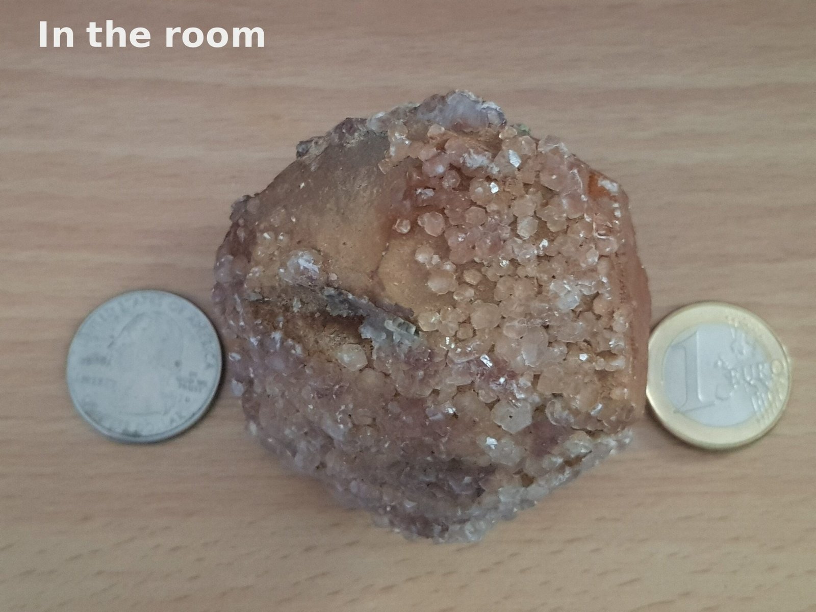 Calcite crystals on the big calcite crystal - Image 9