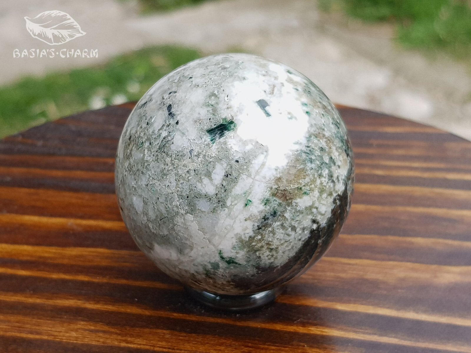 Fuchsite in gabbro - Image 3