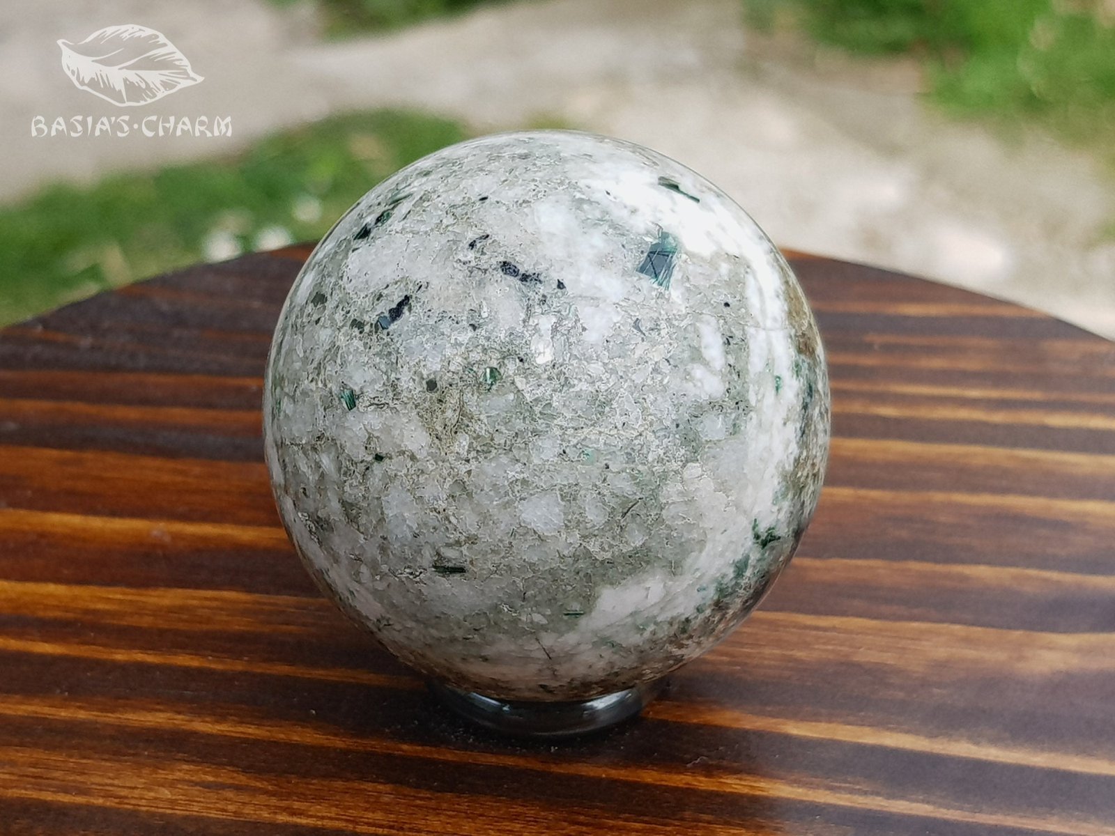 Fuchsite in gabbro - Image 5