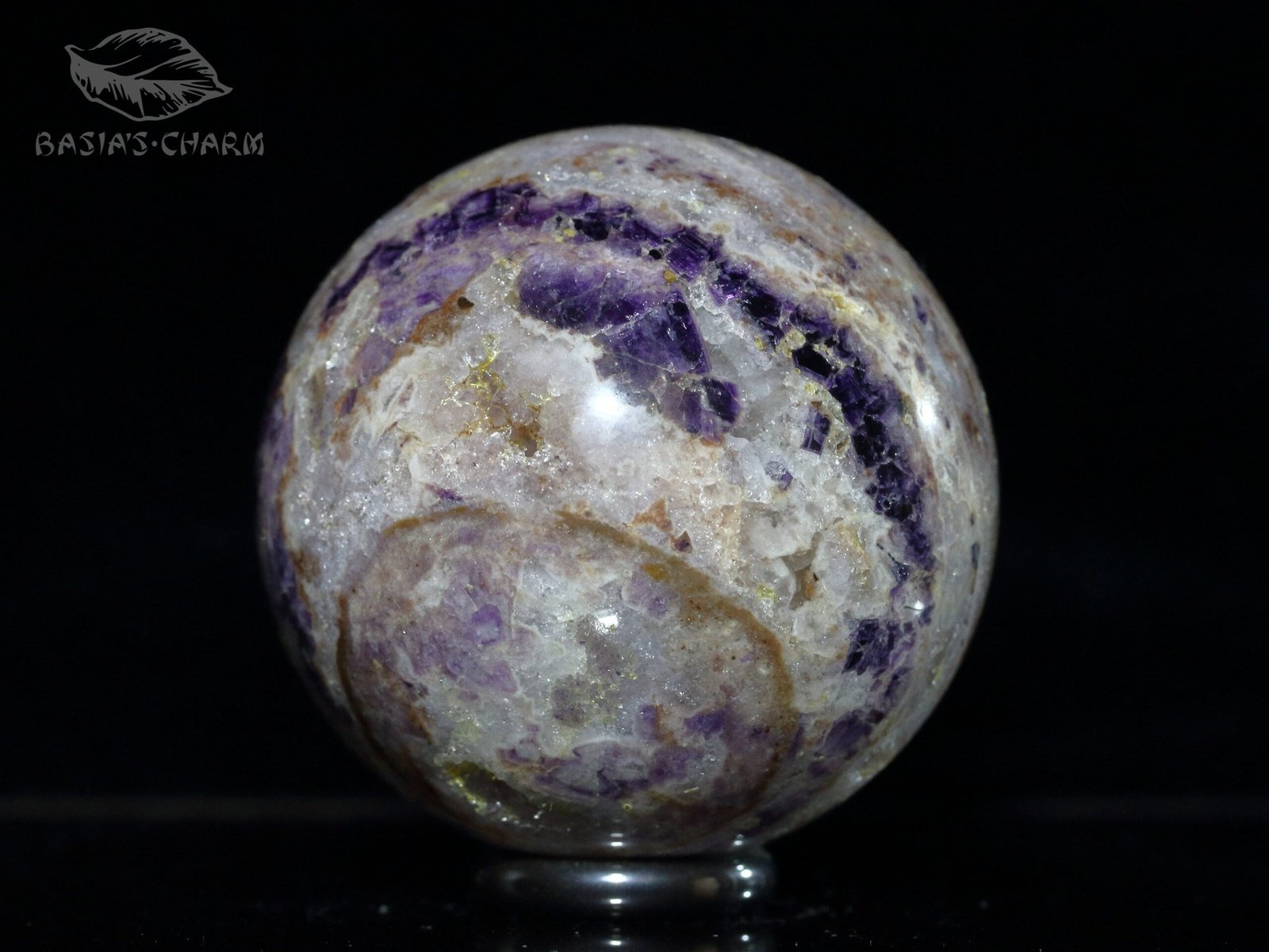 Amethyst geode with fluorite - Image 3