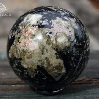 Cancrinite with natrolite and aegirine