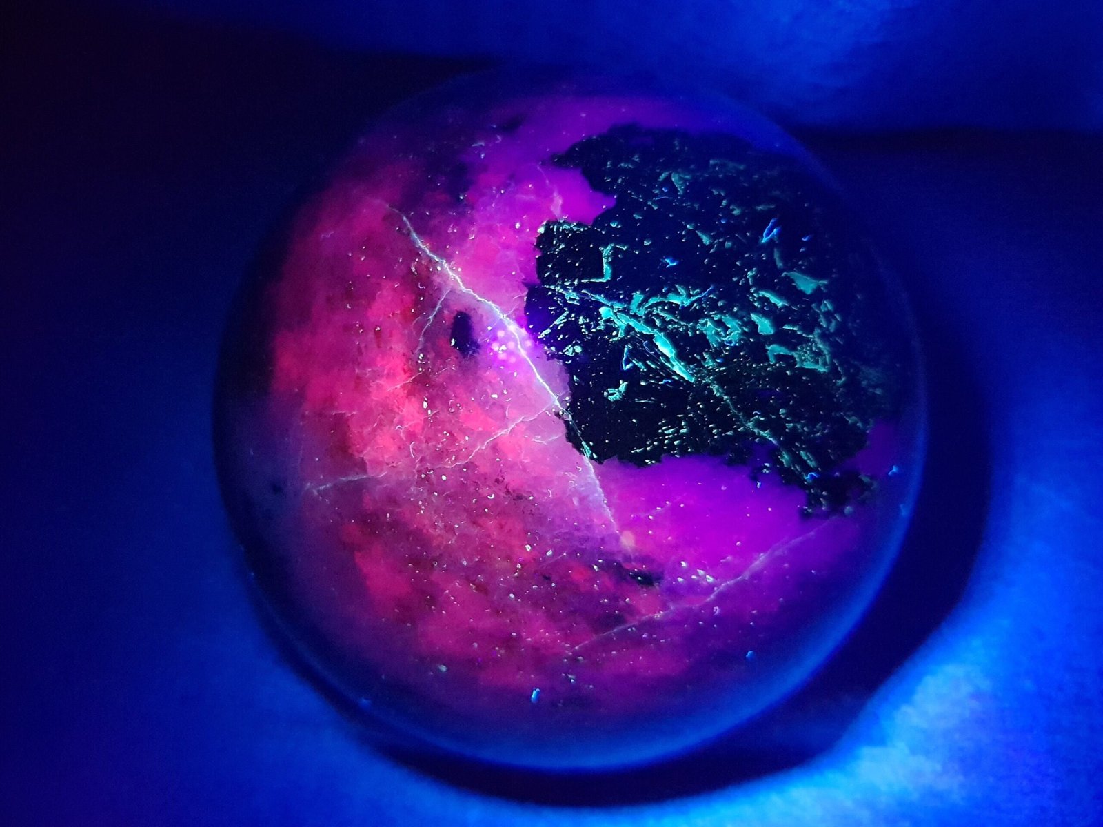 Kyanite with corundum - Image 2