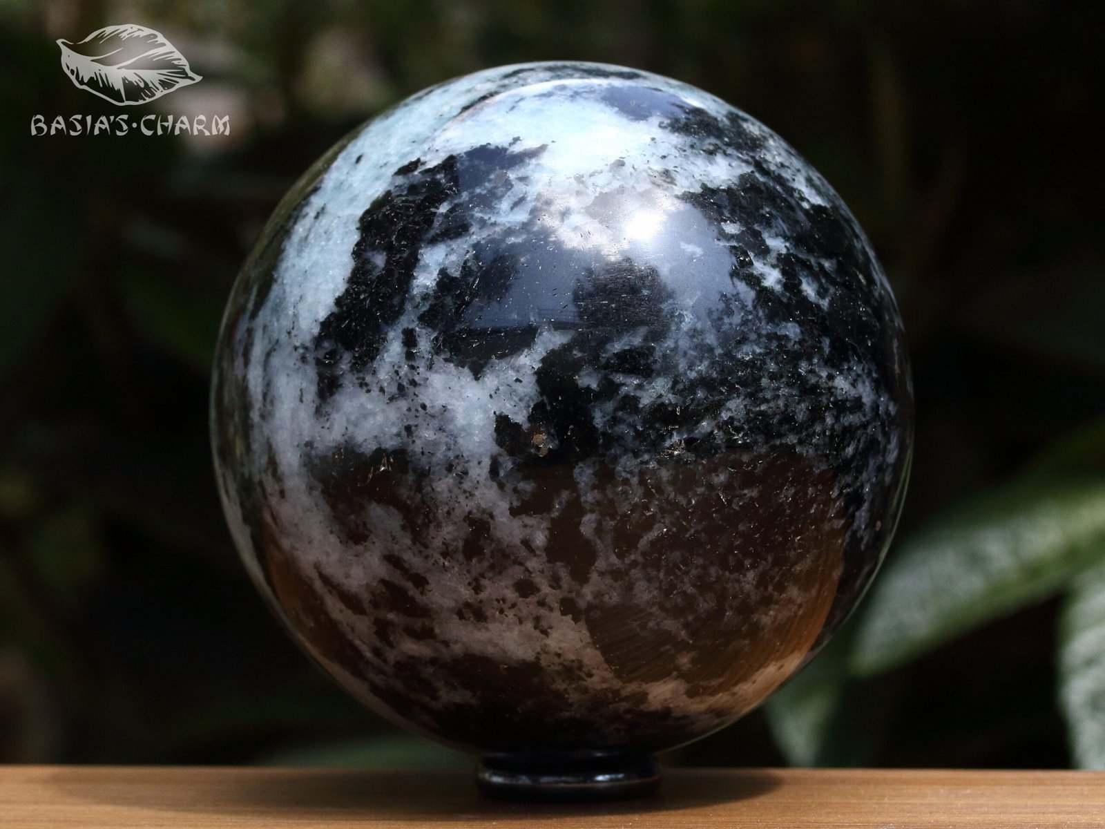 Kyanite with corundum - Image 7