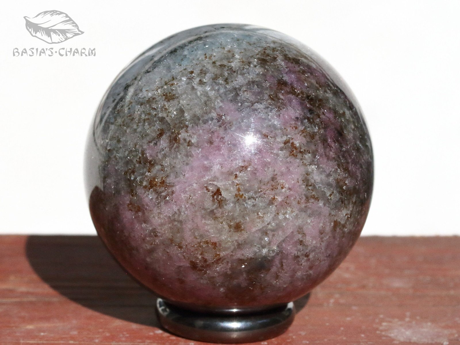 Ruby, kyanite and staurolite in plagioclasite