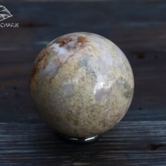 Narsarsukite in quartz