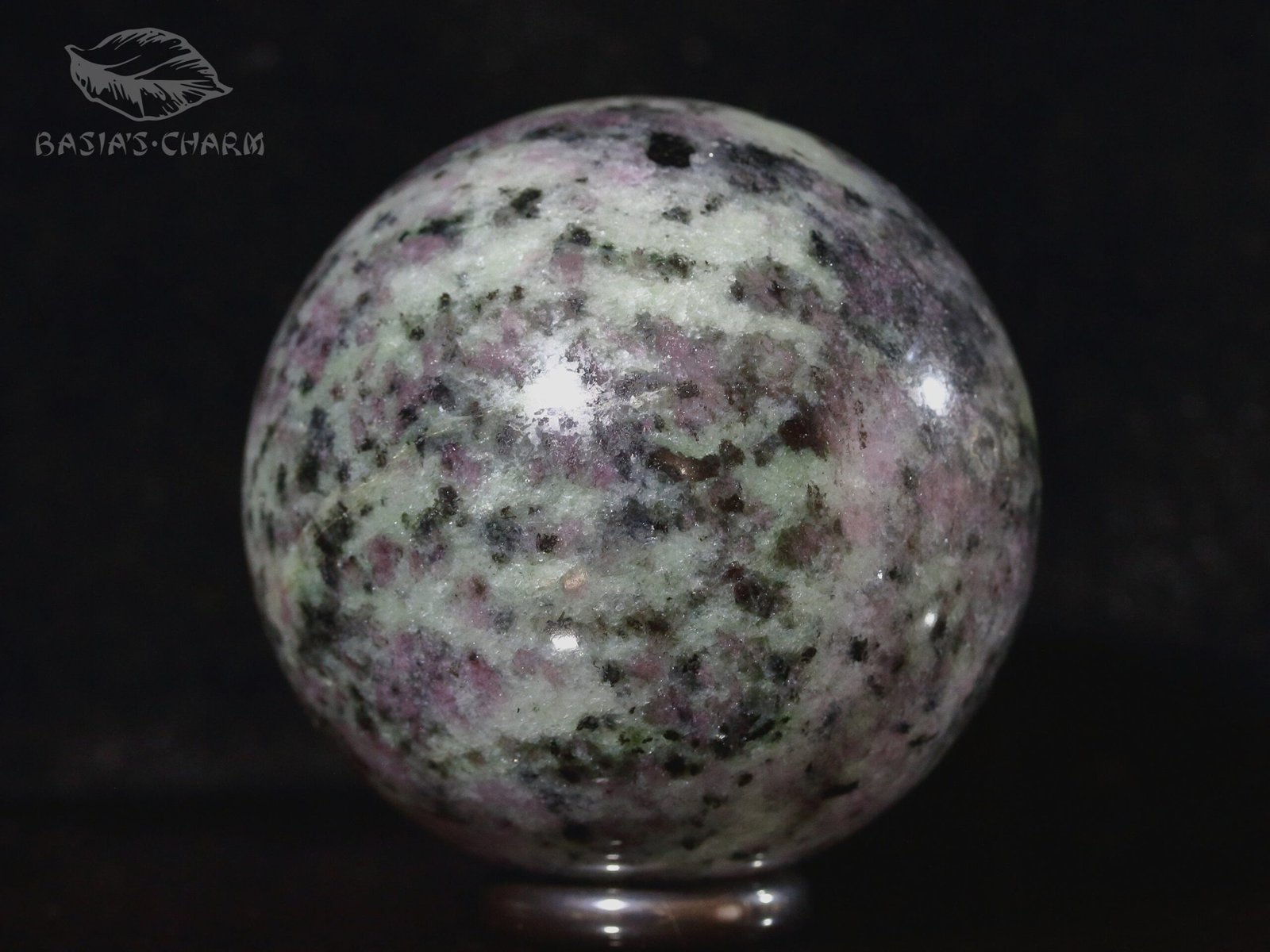 Ruby with zoisite - Image 2