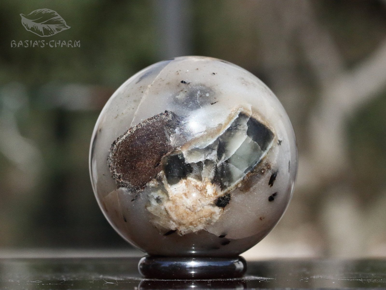 Lorenzenite and aegirine