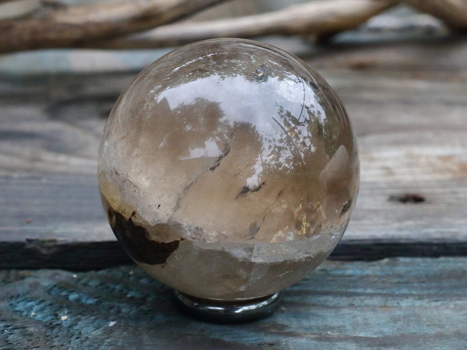 Smoky quartz with goethite - Image 4