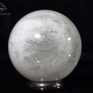 Actinolite in quartz