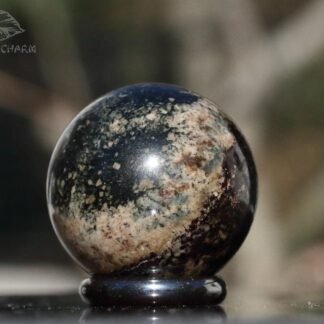 Pectolite with nepheline