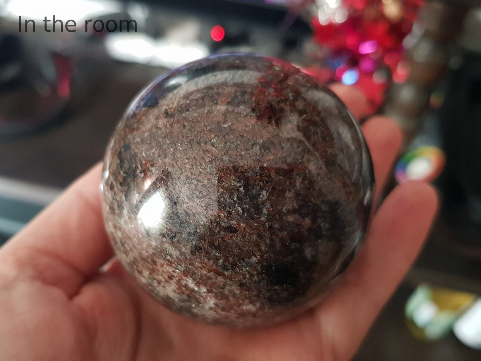 Titanite with nepheline - Image 8